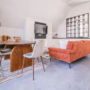Kyma - Luxurious & Peacefull Apartment