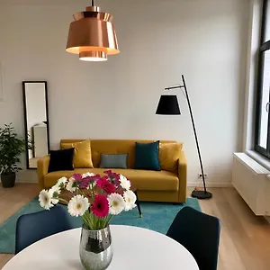 Happy House Apartment