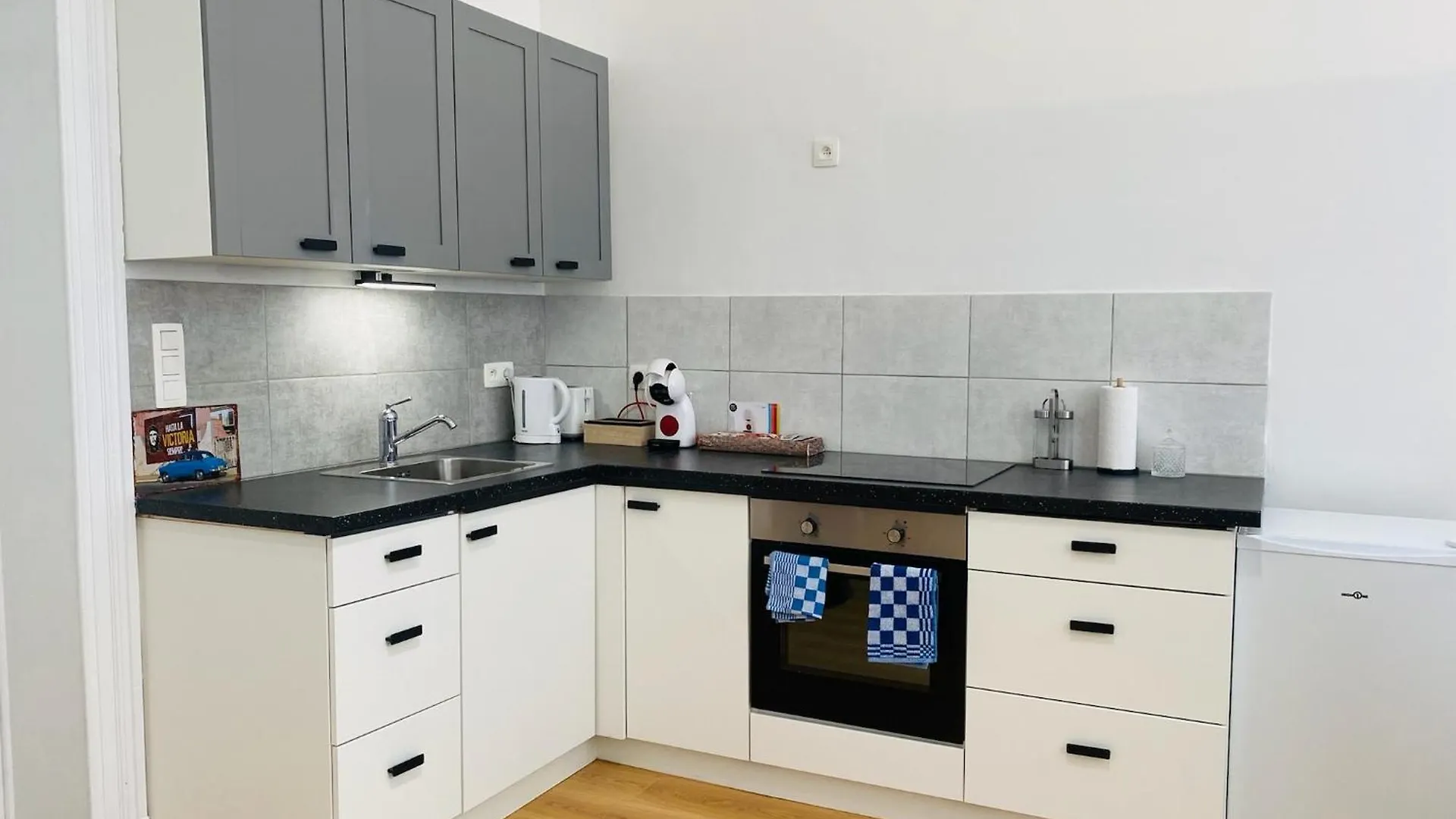 Studio Calme Et Lumineux A Uccle Brussels Apartment